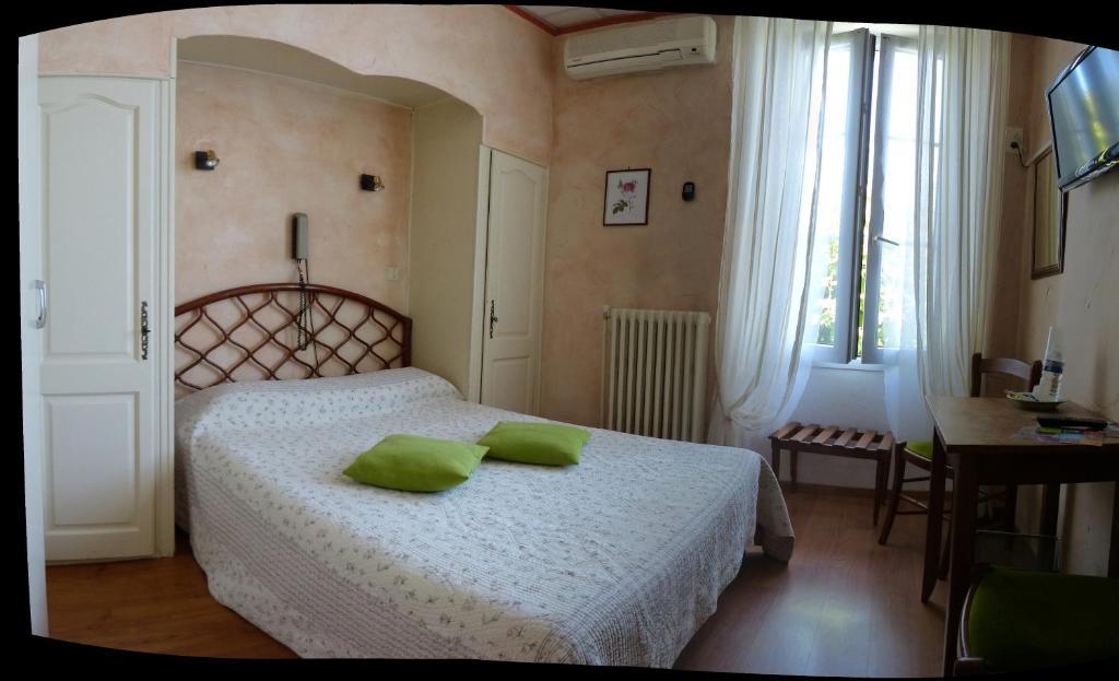 Citotel Hotel De Provence Оранж Номер фото